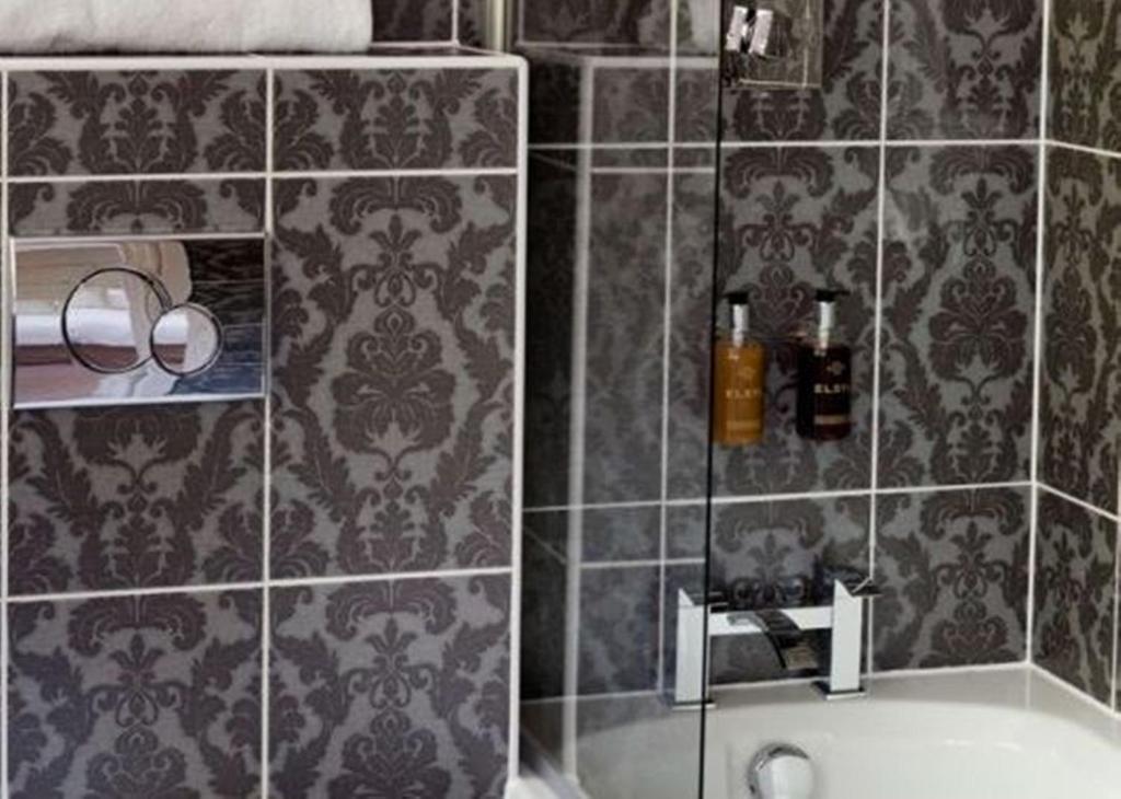 Hotel No.10 Cardiff Habitación foto